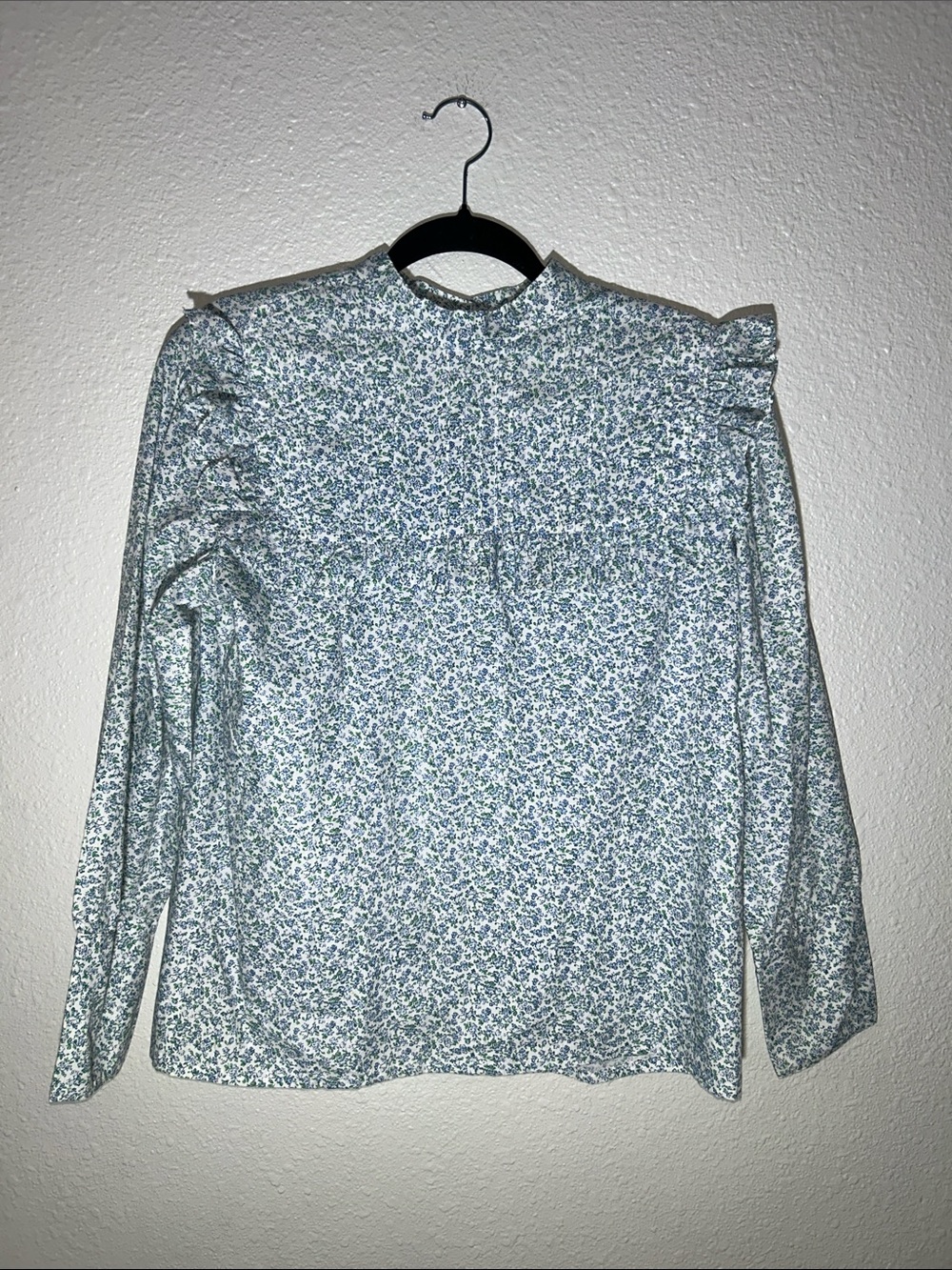 Easy Blue Romeria Ruffle Blouse Sz S